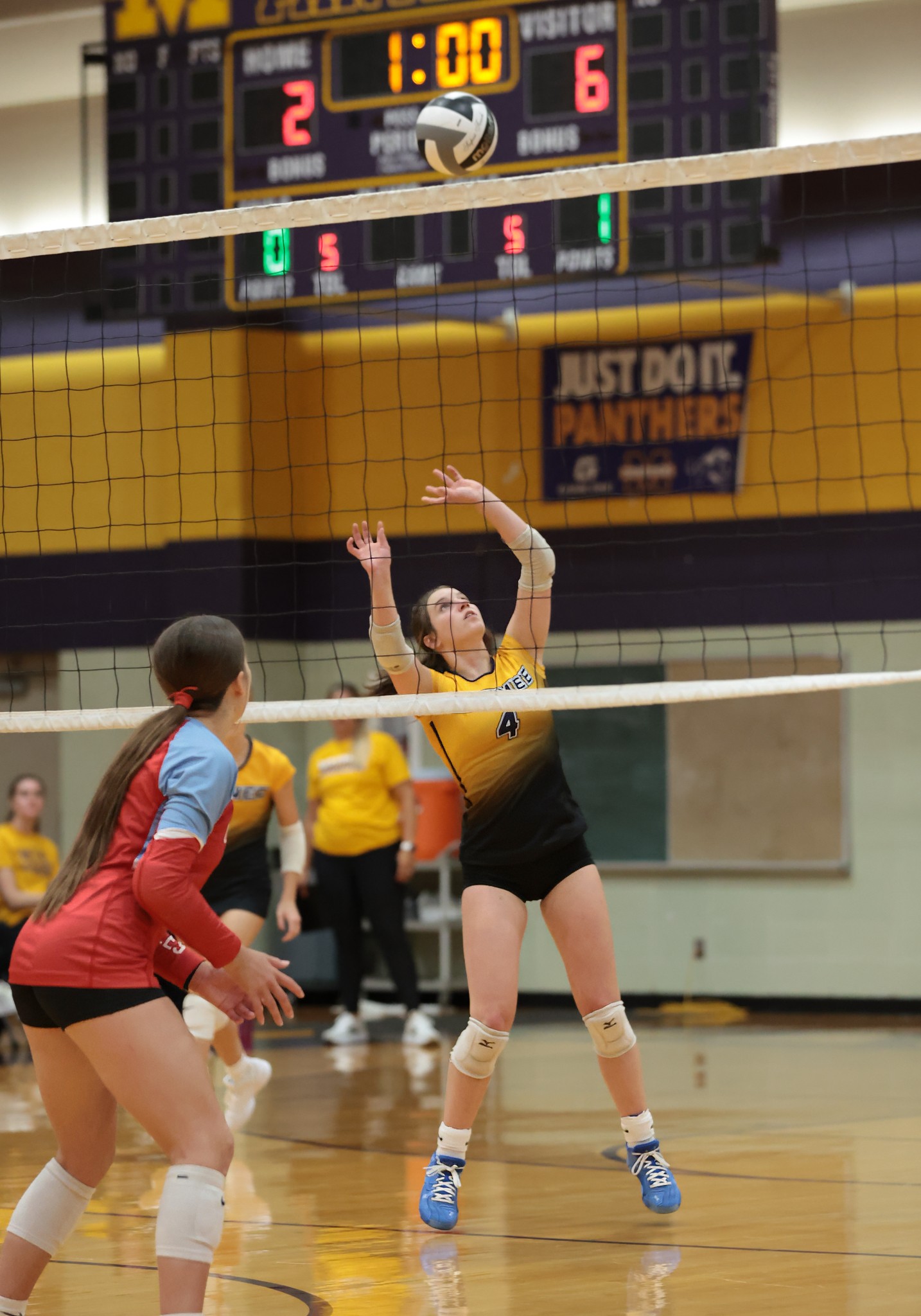 Heartbeat of the offense: Kwiatkowski reaches milestone for&nbsp;Panthers